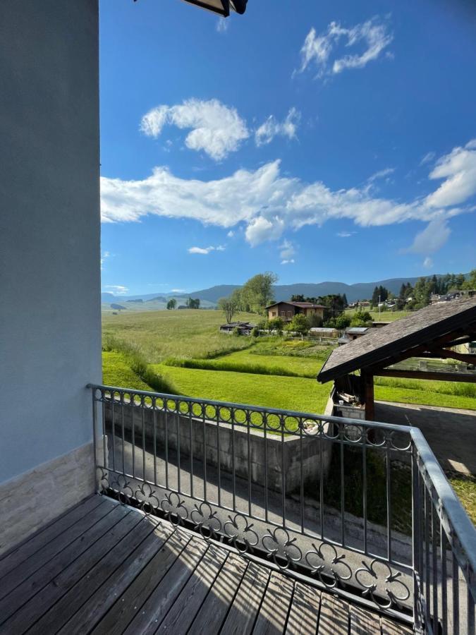 Villa Iris Asiago - Giardino E Parcheggio Zewnętrze zdjęcie